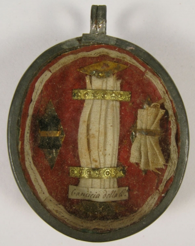 Reliquary theca with relics of Saint Mary Frances of the Five Wounds T.O.S.F.