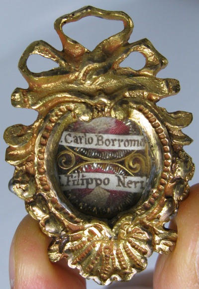 Reliquary theca with relics of Saints Charles Borromeo and Philip Neri