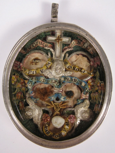 Reliquary theca with relics of the True Cross &amp; 5 Saints: St Pope Pius V; St Charles Borromeo; St Camillus de Lellis, St Peregrine Laziosi &amp; St Martha of Rome.