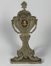 Important documented reliquary monstrance with a tooth relic of St. Sebastian, Martyr, patron of soldiers &amp; athletes