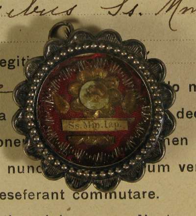 Documented reliquary with relics of 26 Catholic Martyrs of Japan