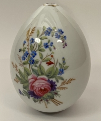 Large Russian Imperial porcelain Easter Egg with Flowers