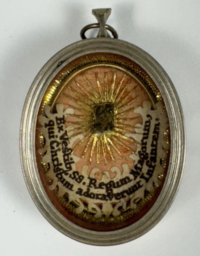 Reliquary theca with rare relic of Three Wise Men (Three Kings or Three Magi)