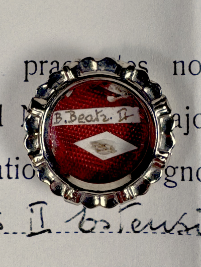 1976 Documented reliquary with relic of Blessed Beatrix II d&#039;Este