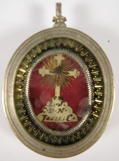 Theca with relics from the Wood of the True Cross of Jesus Christ