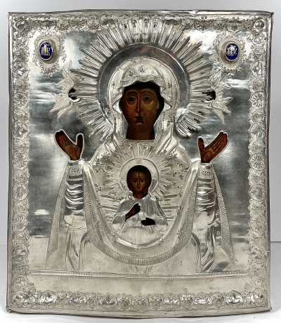 ca. 1831 Fine Russian Icon - Our Lady of the Sign in silver revetment cover