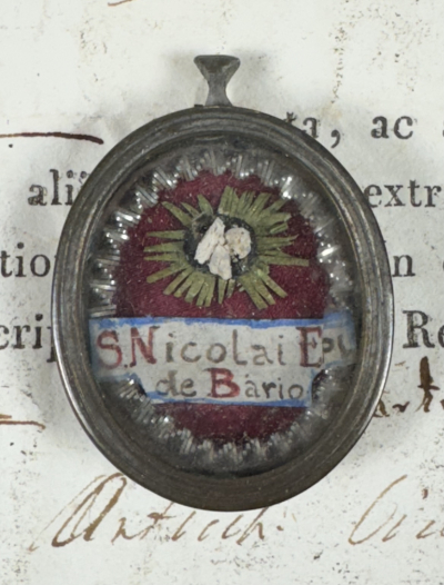 1840 Vatican-documented reliquary theca with relics of Saint Nicholas of Bari