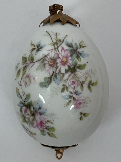 Small Russian Imperial porcelain hanging Easter Egg with flowers
