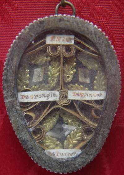 Reliquary theca with relics of Arma Christi - the Passion of the Christ (Sponge, Thorn, and Purple Robe)