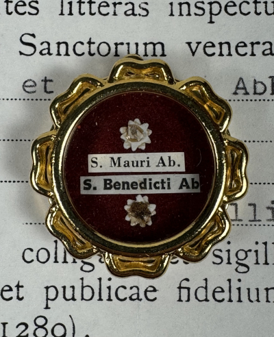 1994 Vatican-documented theca with relics of 2 Saints: St. Benedict of Nursia &amp; St. Maurus